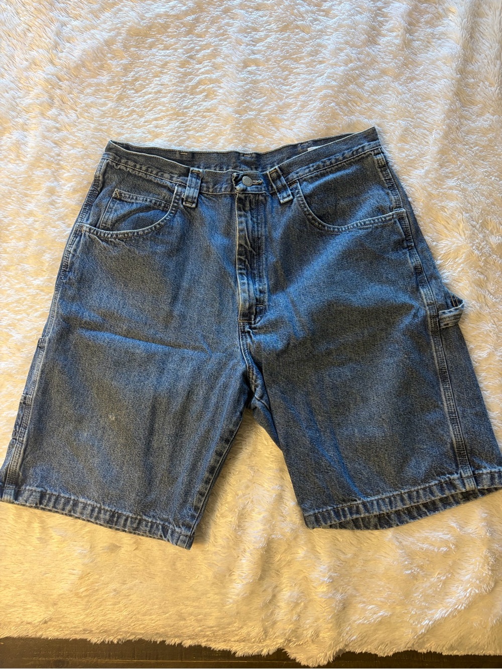 Classic  Wrangler Men's Denim Carpenter Shorts - Blue